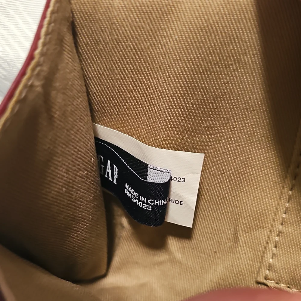 GAP quilted design
